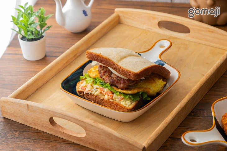 特製厚肉蛋吐司