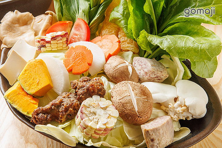 自制天然酸菜魚鍋