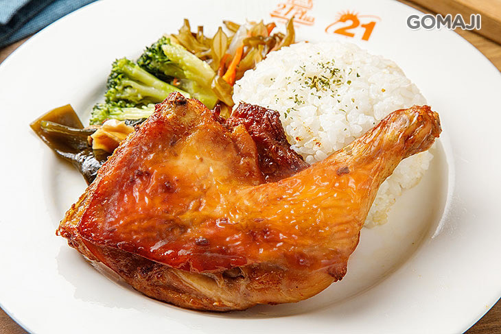 香草烤雞腿飯一份