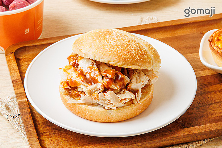 避風塘手司雞堡