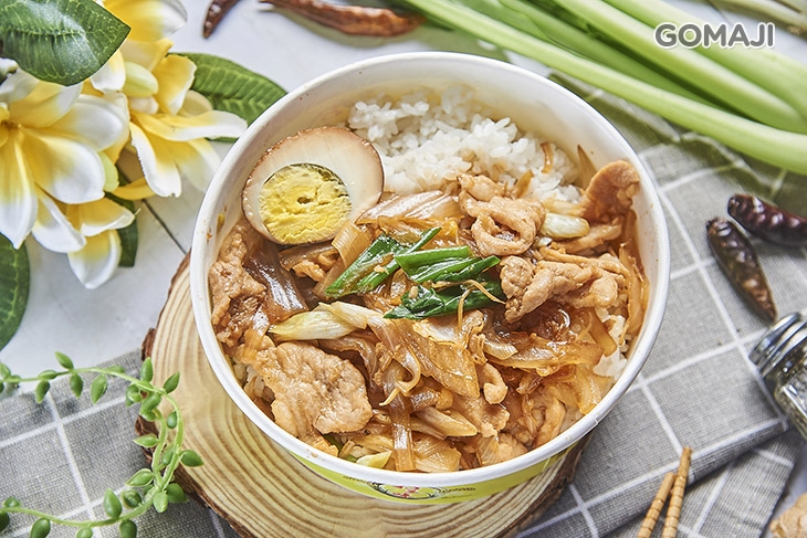 蔥爆豬肉飯