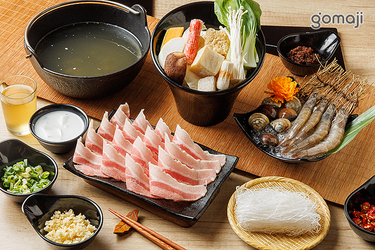 A.精緻小海陸鍋物套餐 