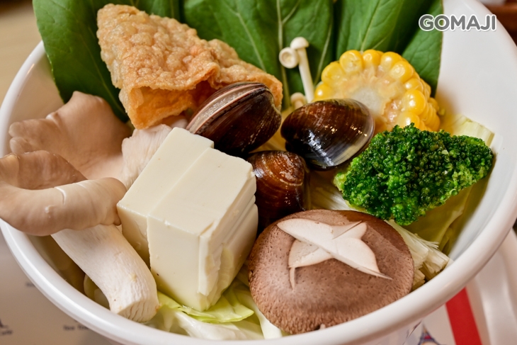 香濃白醬梅花豬肉鍋