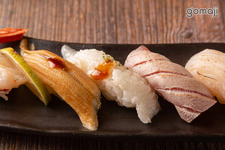 炙燒六貫握壽司