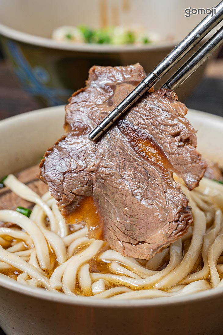原汁牛肉麵