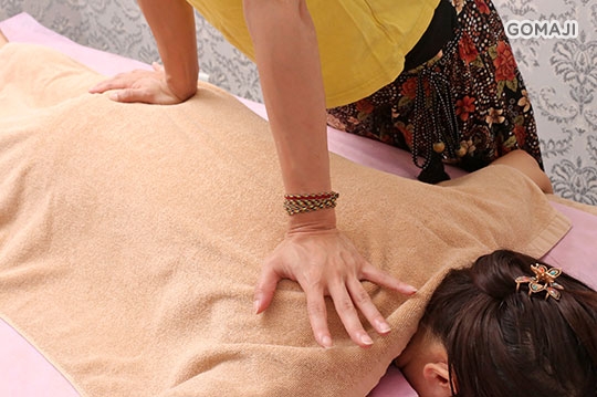 全身泰國古法指壓