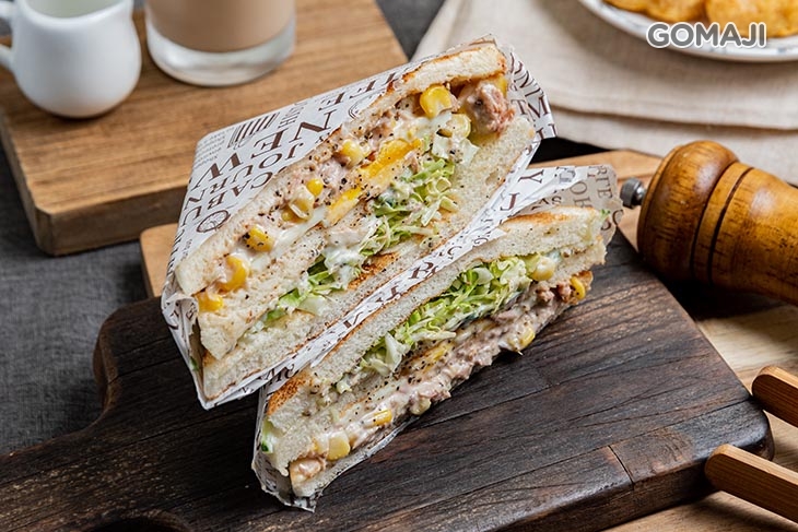 鮪魚碳烤三明治