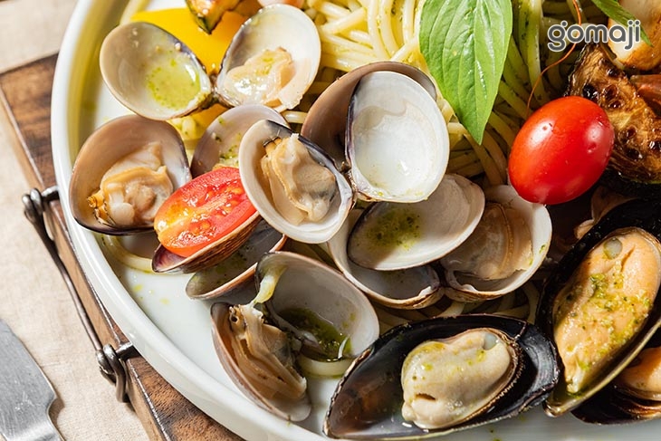 義式青醬海鮮莎莎冷麵