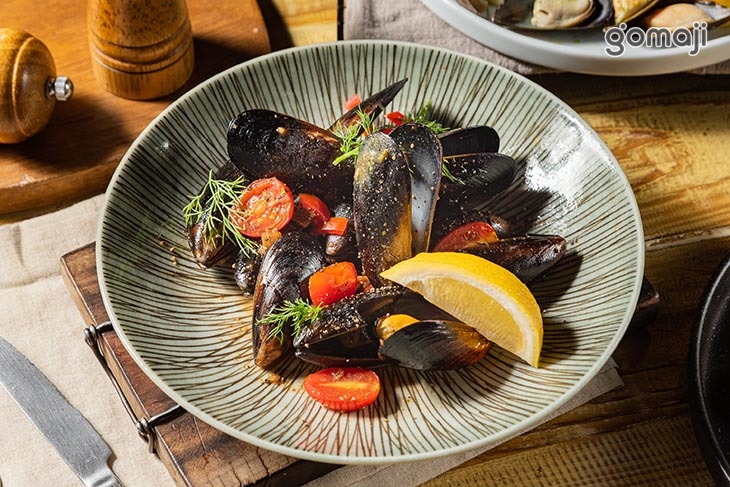 坎帕尼亞檸檬番茄白酒炒淡菜