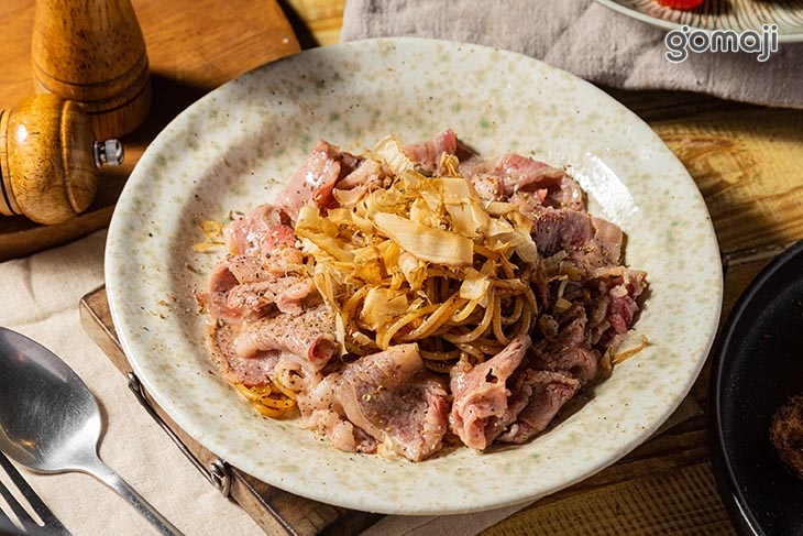 日式柴魚牛肉BBQ義大利麵