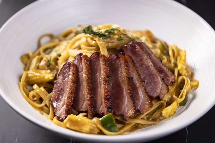 煙燻鴨胸咖哩義大利麵