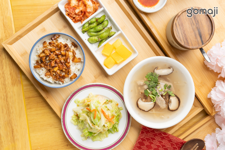 滷肉飯套餐（赤肉羹）