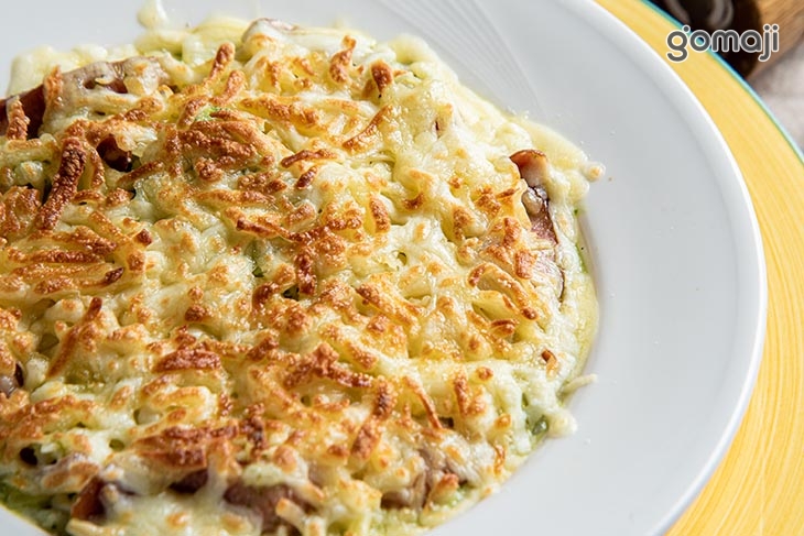 茄汁德式香腸焗烤義大利麵