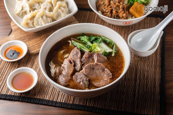 紅燒牛肉麵