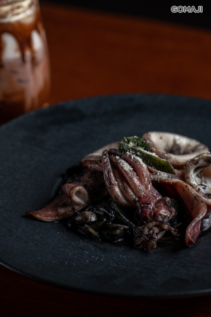 墨魚海鮮義大利麵+熔岩可可歐蕾+當日甜點