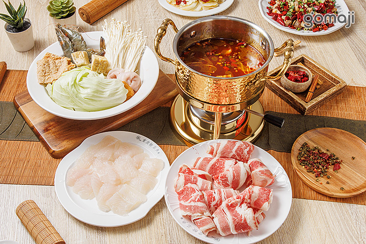 正宗重慶麻辣火鍋