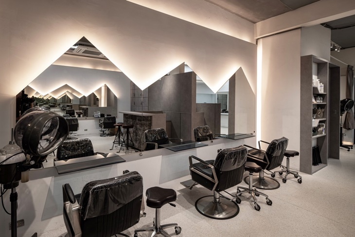 H icon hair studio(復興店)