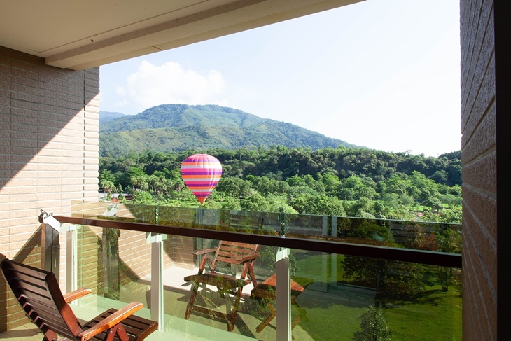 鹿景豪華溫泉客房