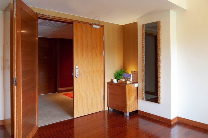 鹿鼎豪華溫泉客房六人房