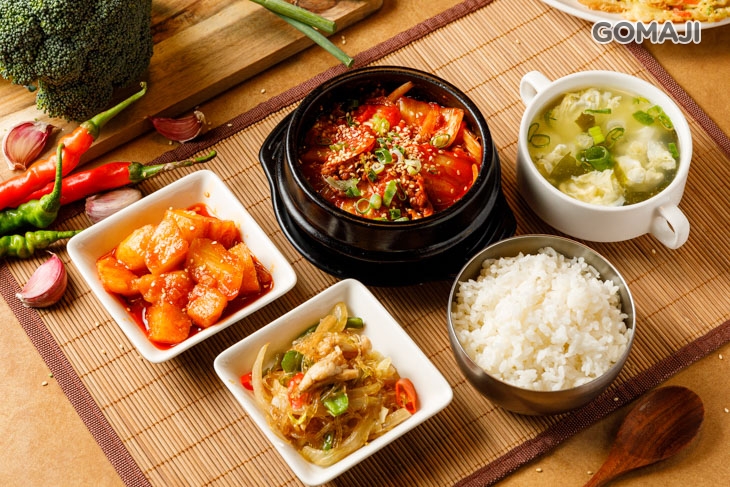 牛肉泡菜燒飯