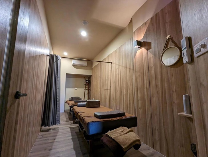 活力足健康行館(高雄巨蛋店)