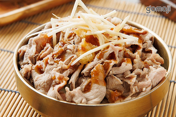 招牌蒜泥羊肉片