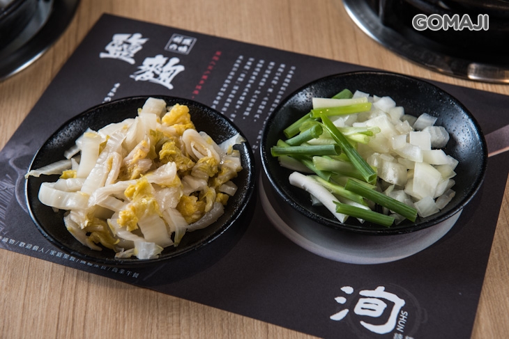 東北酸菜白肉鍋