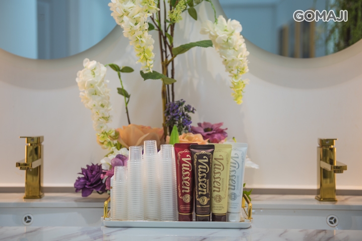 White Smile 牙齒淨白美學中心