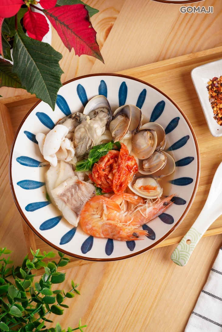 泡菜海鮮烏龍麵