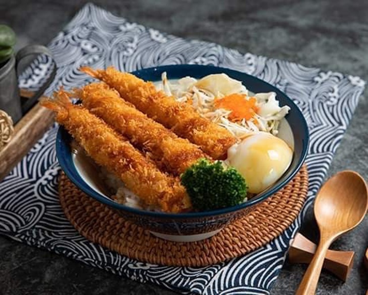 炸蝦丼飯
