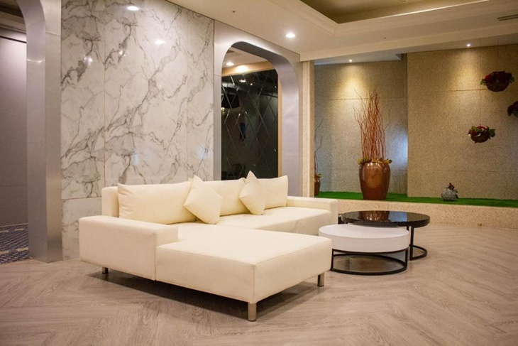 總統泳池KTV套房