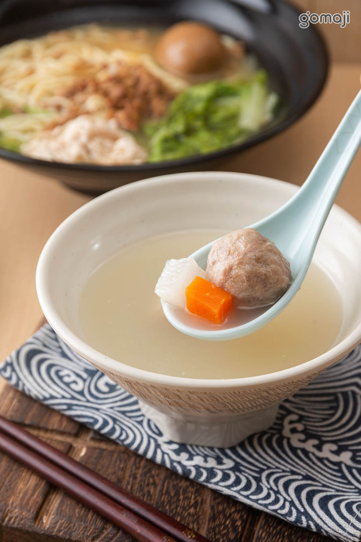 貢丸雞高湯