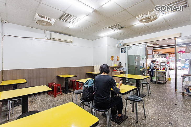 黑媽媽鴨肉麵食館