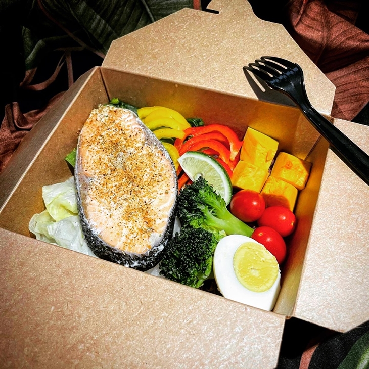 蒸鮭魚