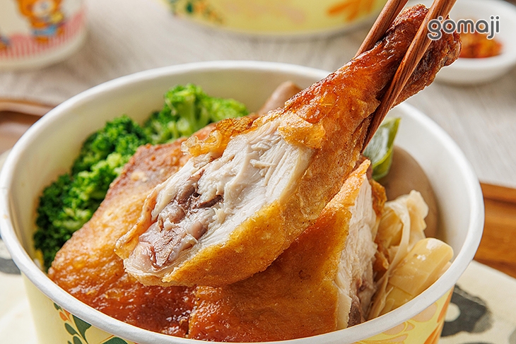 招牌酥炸雞腿飯