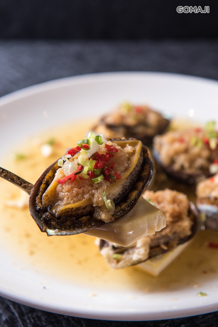 蒜蓉生九孔(六顆)