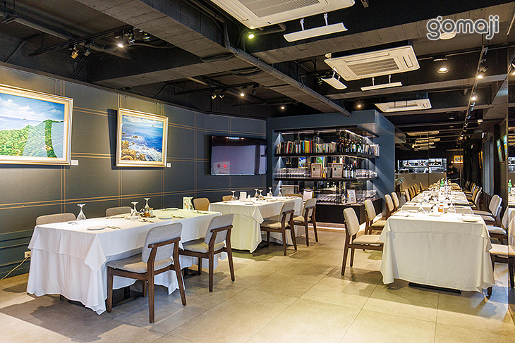 JM Café & Bistro