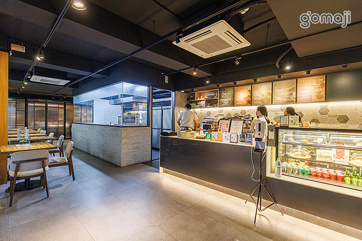 JM Café & Bistro