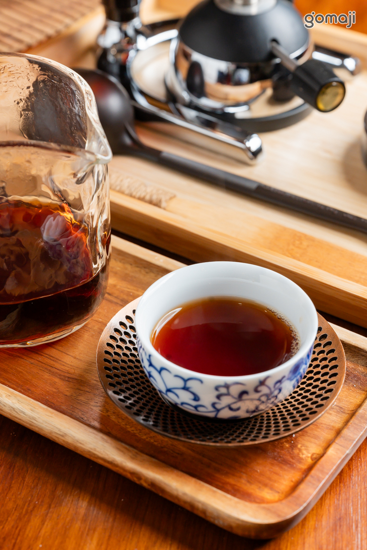 虹吸式煮老茶(台灣老黃柑茶)