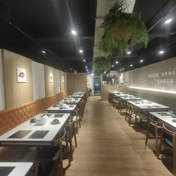 喜魚 真鍋-和牛•無限野菜