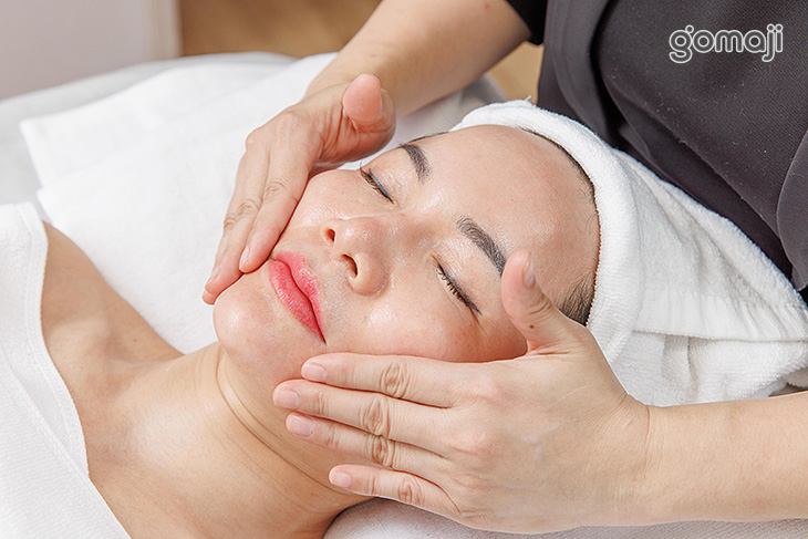 手技全臉按壓循環減少浮腫