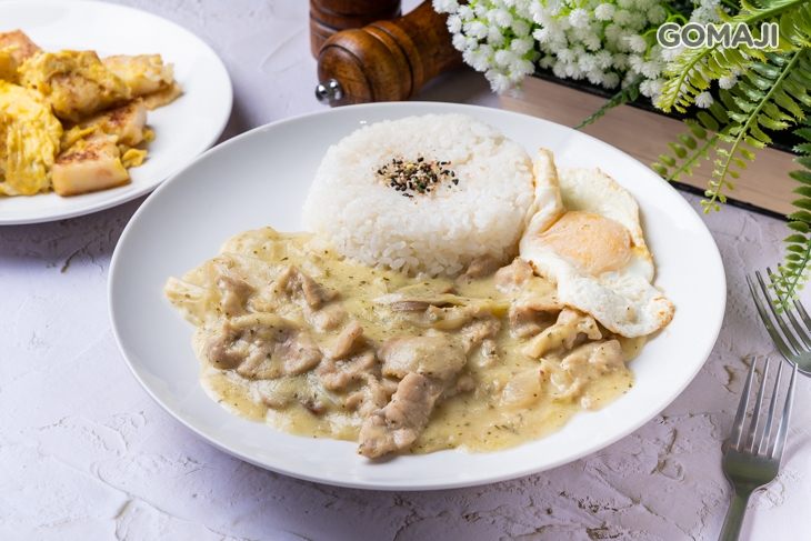  英式奶油燉肉飯