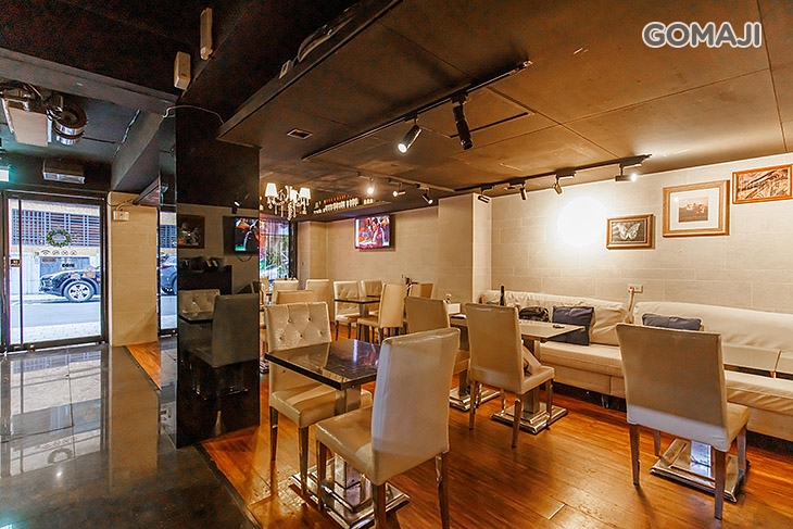 IcoNiq Bistro&Bar