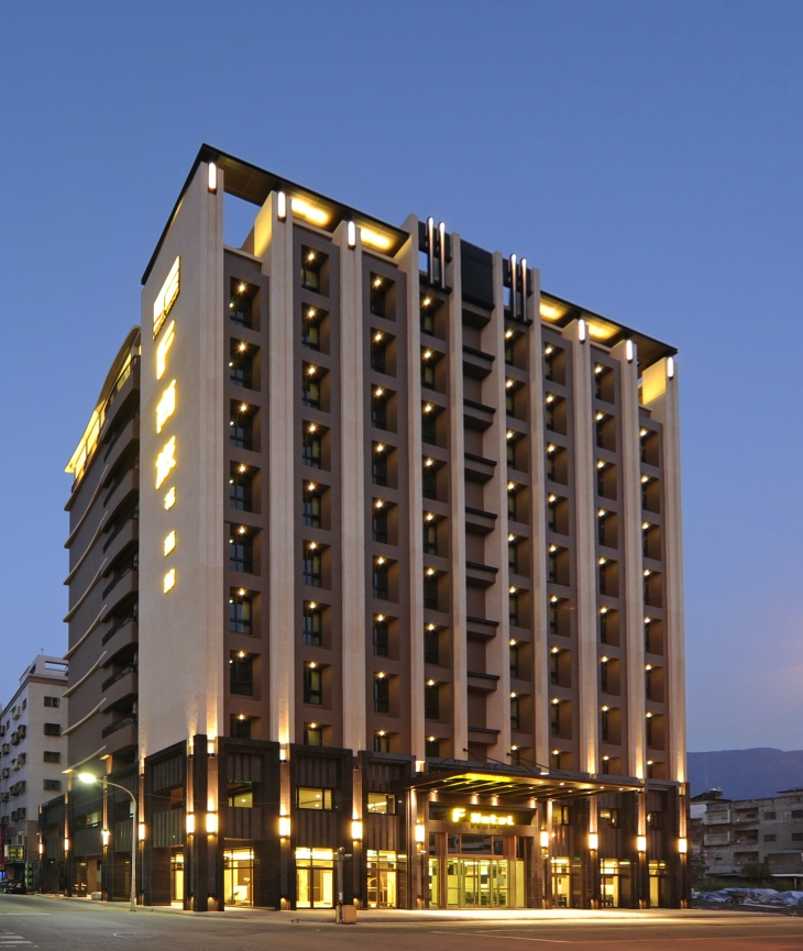  F HOTEL 花蓮站前館