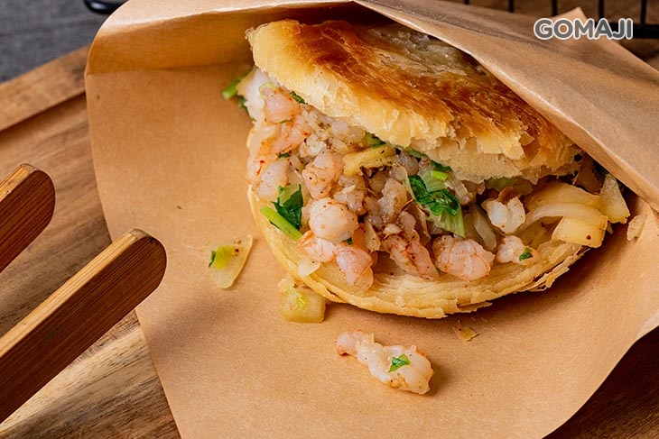 肉夾饃：生菜蝦鬆