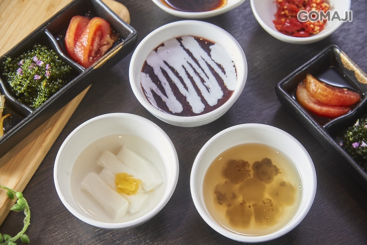 甜點:杏仁豆腐/桂花菜燕/椰漿紫米粥