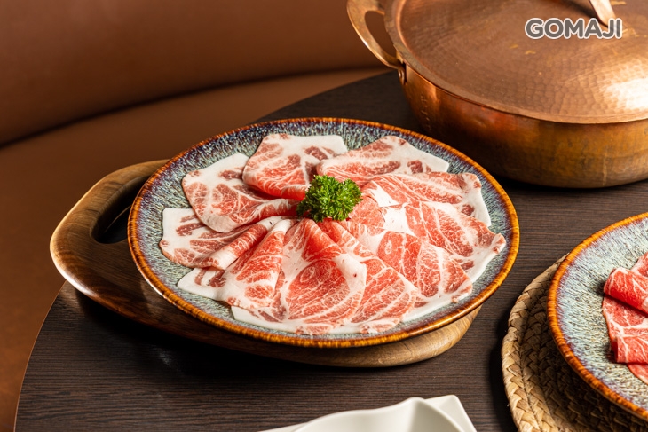 美國極黑梅花豬