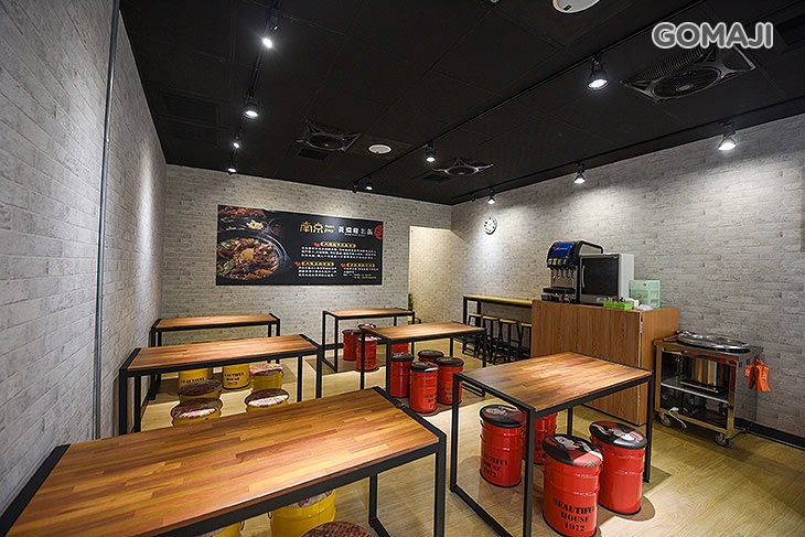 南京黃燜雞米飯(四維店)