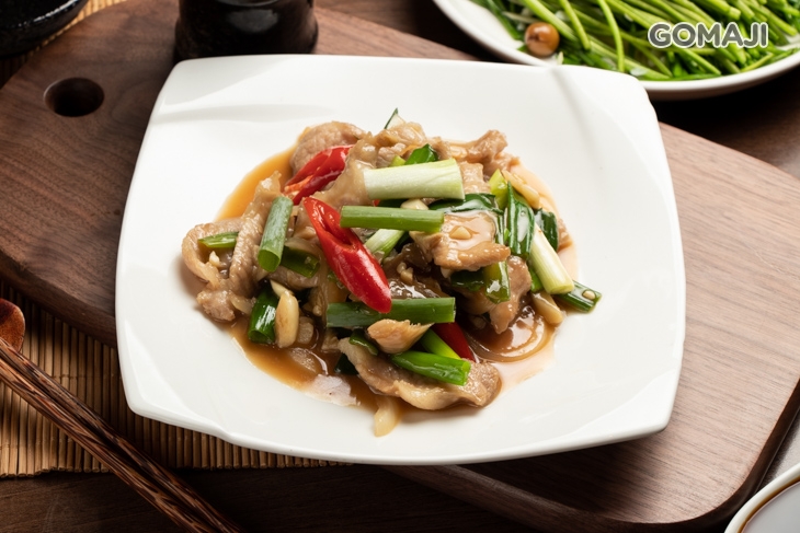 蔥爆松板肉