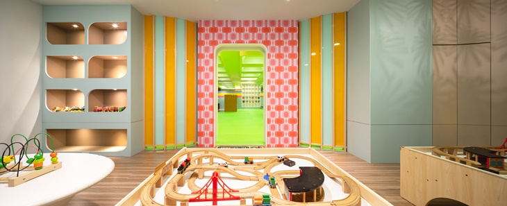 小彩虹嬰幼兒樂園